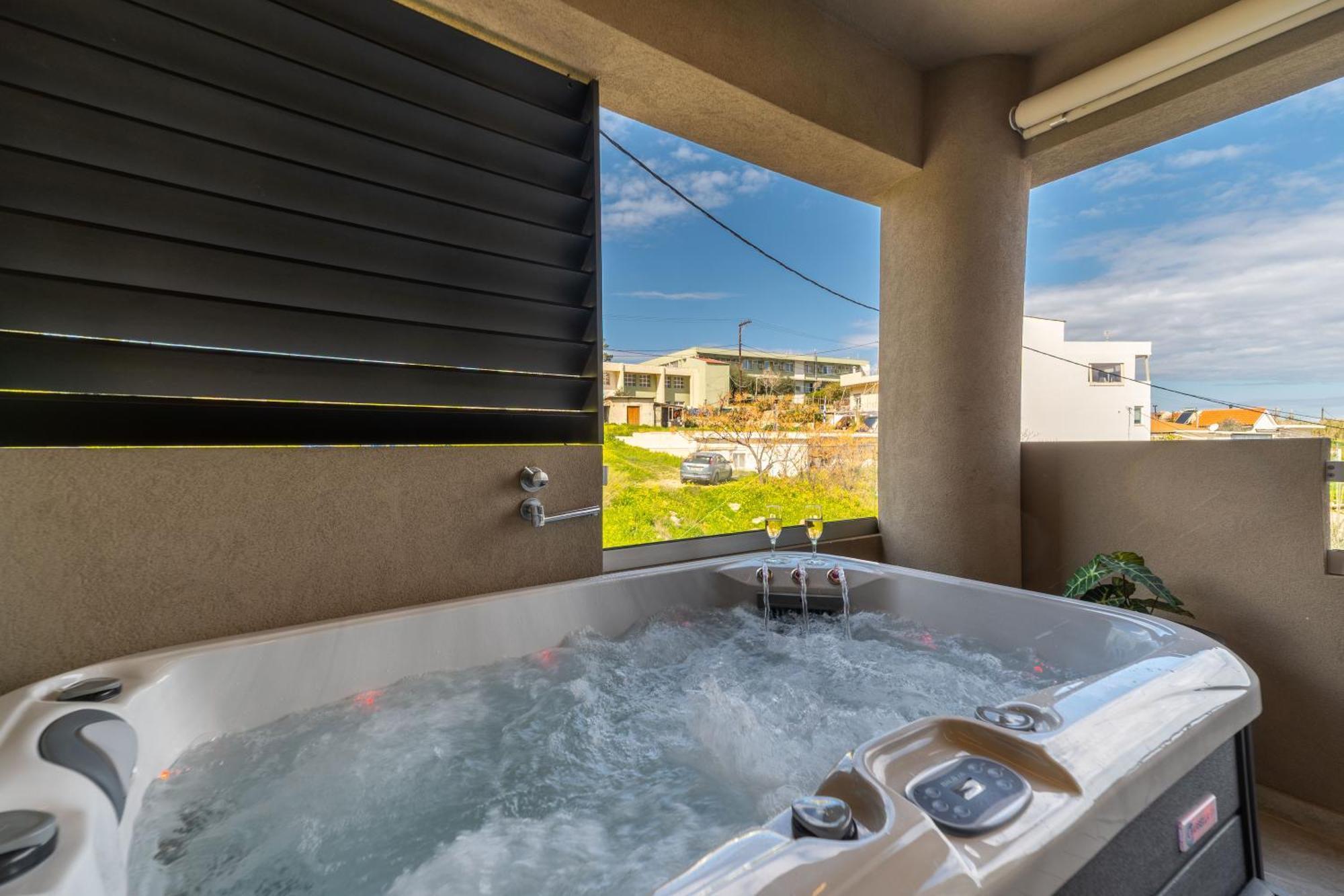 Eros Luxury Suites Rethymno Esterno foto